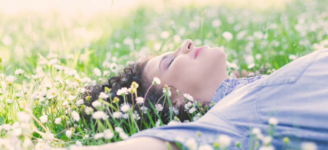 Mal di primavera: rimedi naturali contro stanchezza e sonnolenza